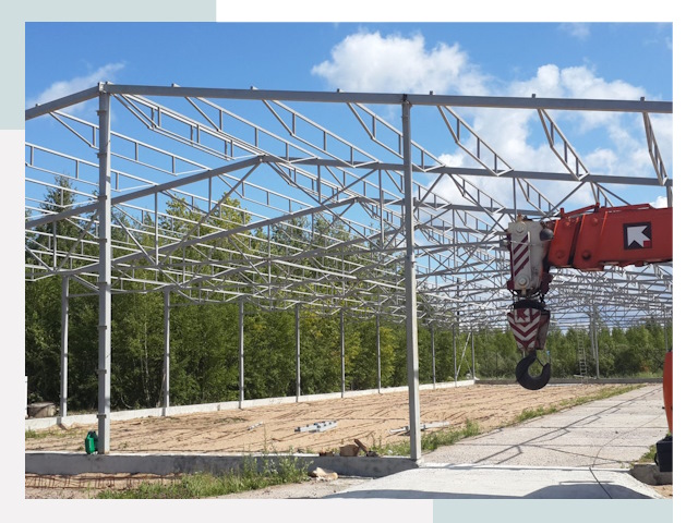 Строительство конюшен в Елец от 616 руб. под ключ